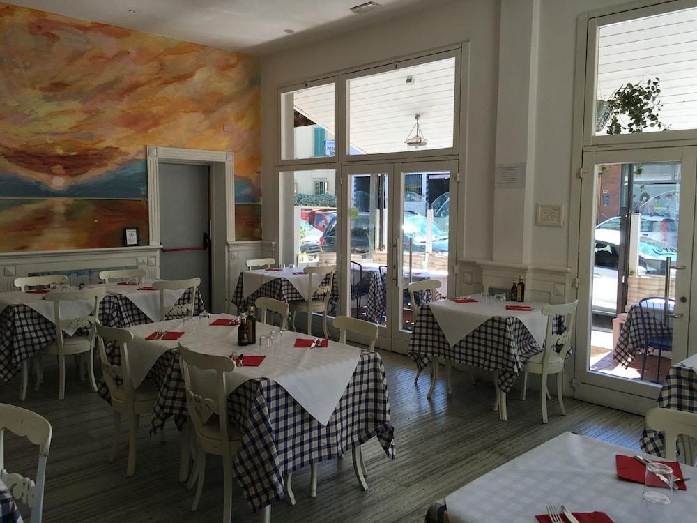 Alex Hotel Florencia